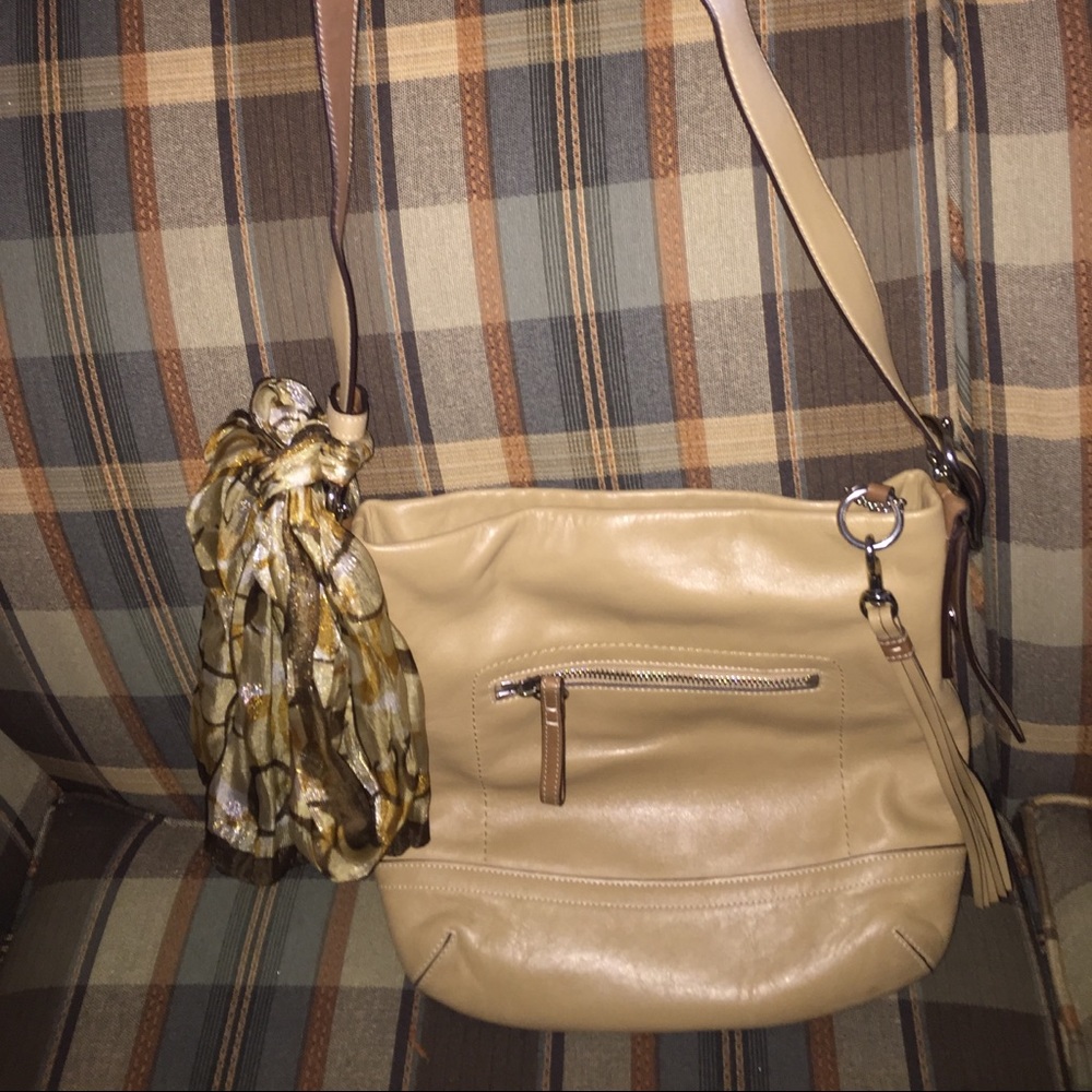 Coach crossbody new condition used twice